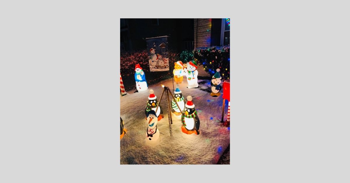 Christmas Corner penguins _ 2019
